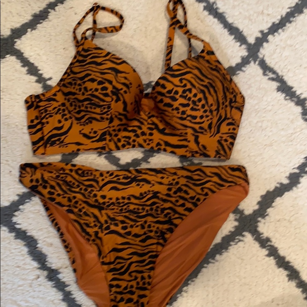 H&M leopard high waisted bikini